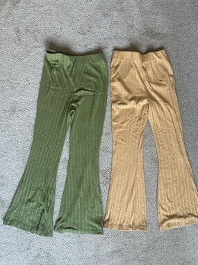 Set of 2- Ribbed Flare Knit Pants - Olive Green & Mustard